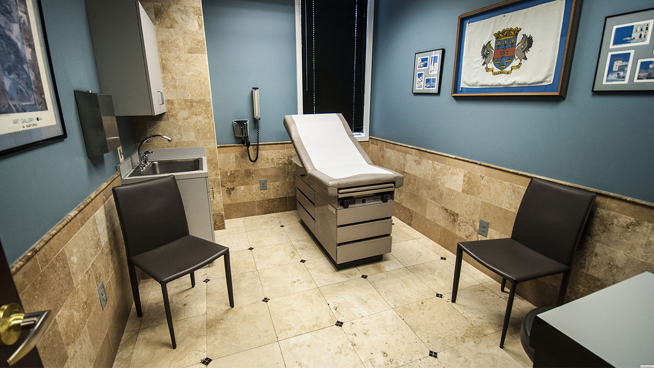 Exam room in Glen Ridge